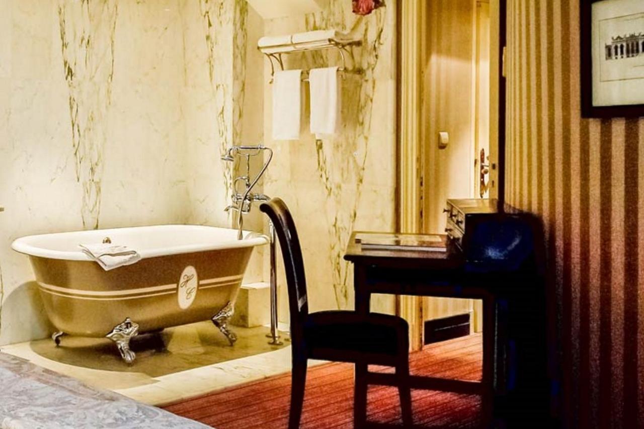 Hotel Du Romancier Париж Экстерьер фото